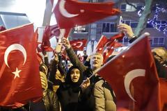 Κλιμακώνεται επικίνδυνα η ένταση μεταξύ Ολλανδίας και Τουρκίας! Συνελήφθη και απελάθηκε Τουρκάλα υπουργός
