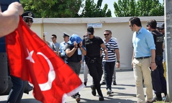 Άφαντοι οι Τούρκοι κομάντος που ζήτησαν άσυλο στην Ελλάδα - Φωτογραφία 1