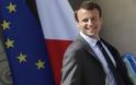 Τον Μακρόν δείχνει πιθανότερο νικητή στη Γαλλία νέα δημοσκόπηση