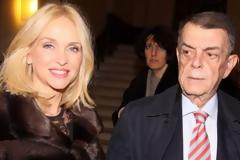 Αποκάλυψη: Η άγνωστη ζωή της Μαρί Κυριακού και η περιουσία των 2 δισ. ευρώ!