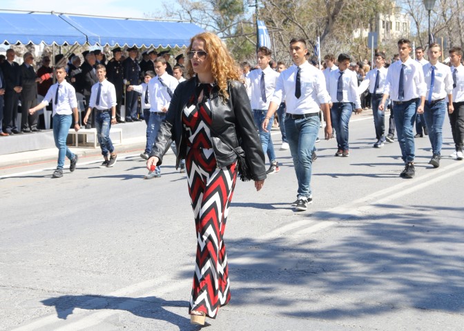 Τα …. highlights της παρέλασης στο Ηράκλειο [photos] - Φωτογραφία 13