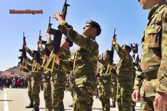 ΛΗΜΝΟΣ: Εντυπωσιακή Στρατιωτική Παρέλαση με οπλοασκήσεις που άφησαν άφωνο τον κόσμο (βίντεο-φωτο)