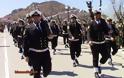 ΛΗΜΝΟΣ: Εντυπωσιακή Στρατιωτική Παρέλαση με οπλοασκήσεις που άφησαν άφωνο τον κόσμο (βίντεο-φωτο) - Φωτογραφία 10
