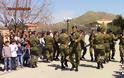 ΛΗΜΝΟΣ: Εντυπωσιακή Στρατιωτική Παρέλαση με οπλοασκήσεις που άφησαν άφωνο τον κόσμο (βίντεο-φωτο) - Φωτογραφία 4