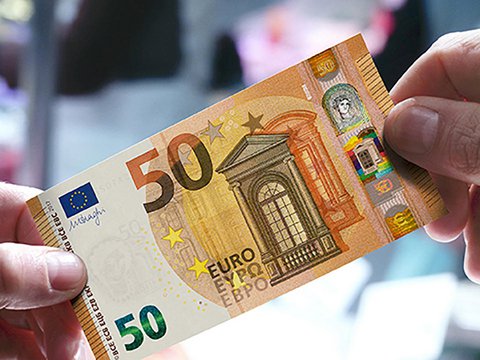 Τέλος στο χαρτονόμισμα των 50 ευρώ στις 5 Απριλίου - Φωτογραφία 1