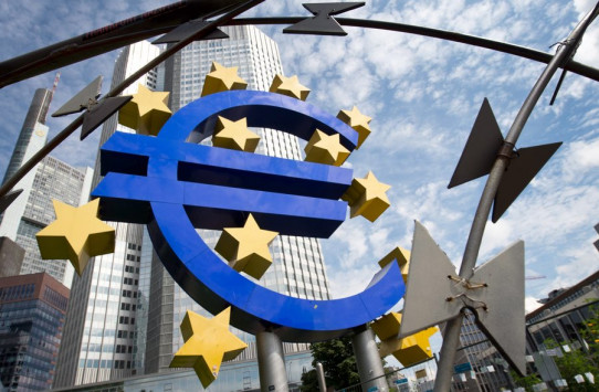 Έκθεση-κόλαφος το ρόλο της ΕΚΤ στην διάσωση της Ελλάδας - Φωτογραφία 1