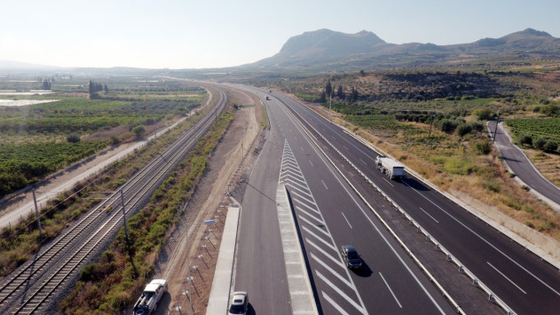 Αθήνα – Πάτρα: Στην κυκλοφορία οι σήραγγες, έτοιμος κατά 95% ο δρόμος - Φωτογραφία 1
