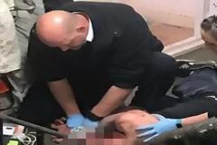 Τραγική ειρωνία! Το σκυλί που έσωσε την ζωή του 40χρονου Μάριου πέρσι, τον κατασπάραξε on camera!