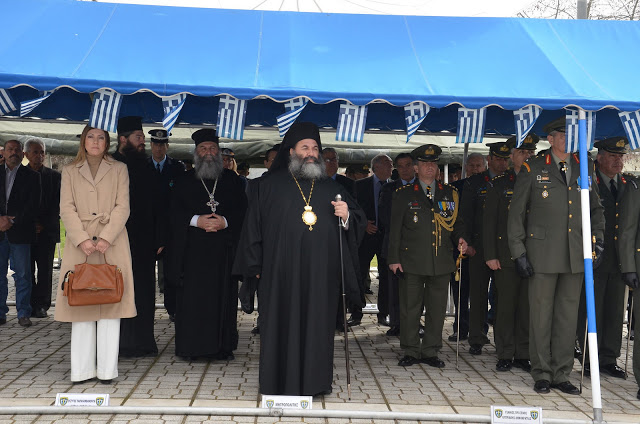 Τελετή Παράδοσης και Παραλαβής της Διοικήσεως της 1ης Ταξιαρχίας Πεζοναυτών-Αλεξιπτωτιστών Ρεντίνας - Φωτογραφία 11