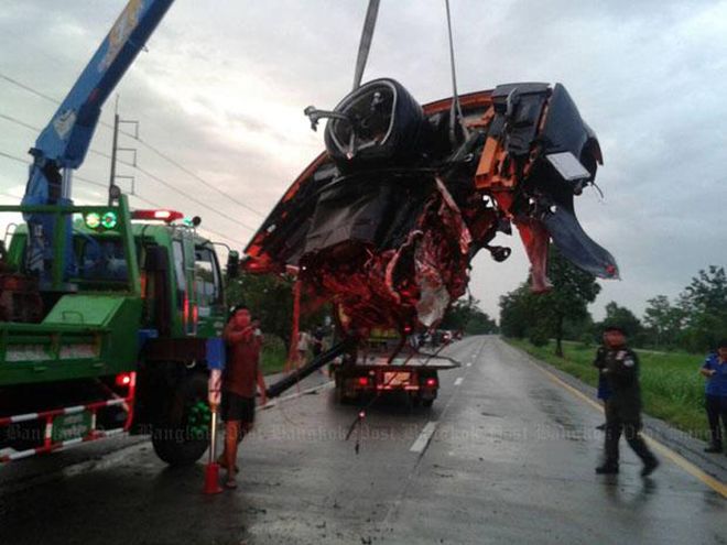 Τροχαίο που κόβει την ανάσα - Lamborghini Gallardo κόπηκε στα δύο [photos] - Φωτογραφία 3