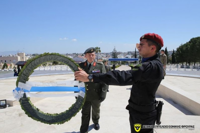 Κατάθεση στεφάνου από Α/ΓΕΕΦ στον Τύμβο Μακεδονίτισσας - Φωτογραφία 4