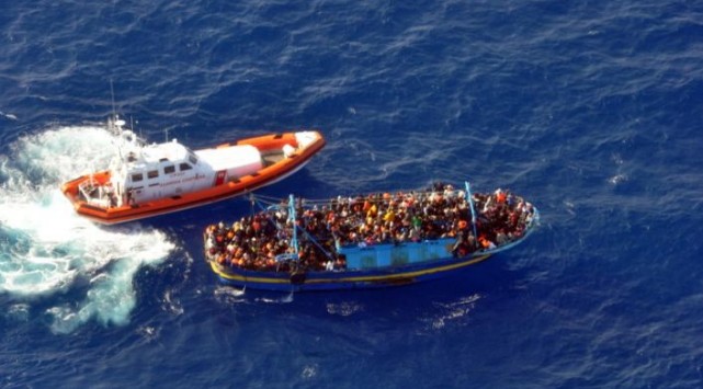 Πάνω από 150 πρόσφυγες διασώθηκαν στα ανοικτά των ακτών της Λιβύης - Φωτογραφία 1