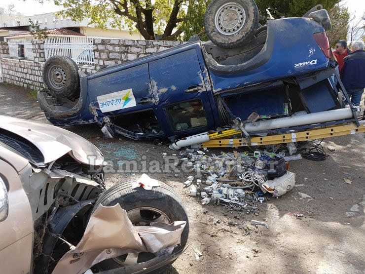 Λαμία: Ανετράπη αυτοκίνητο της ΔΕΔΔΗΕ -Στο νοσοκομείο οι δύο τεχνικοί που επέβαιναν - Φωτογραφία 2