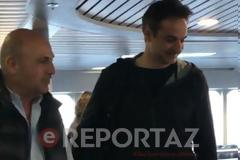 Στην Τήνο για Πάσχα ο Κ. Μητσοτάκης... [photos]
