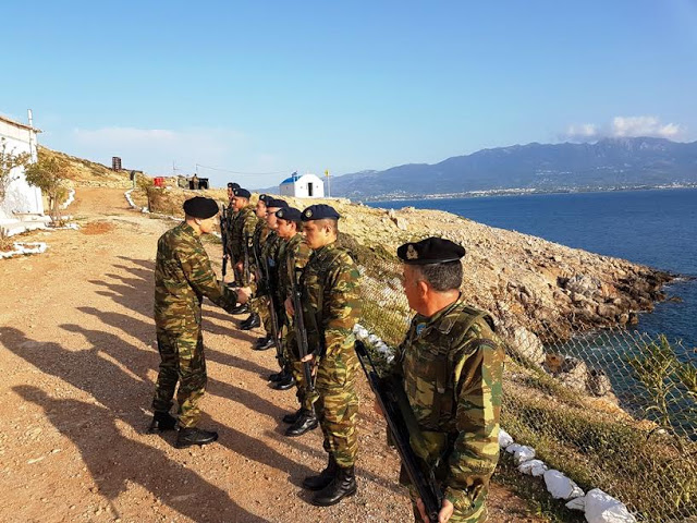 Επισκέψεις Αρχηγού ΓΕΣ για Ανταλλαγή Ευχών με την Ευκαιρία του Αγίου Πάσχα - Φωτογραφία 11