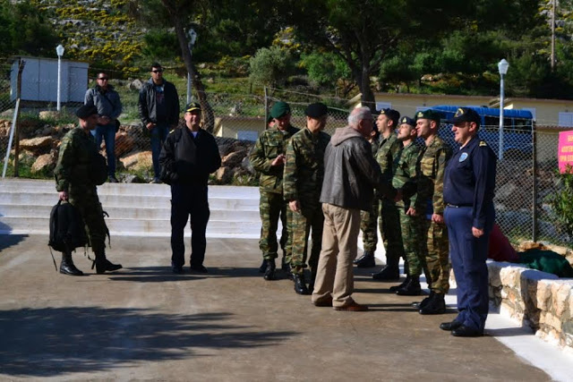 Στο Καστελόριζο για Πάσχα ο Δ. Βίτσας μαζί με τον Α/ΓΕΣ Αντγο Αλκ. Στεφανή - Φωτογραφία 4