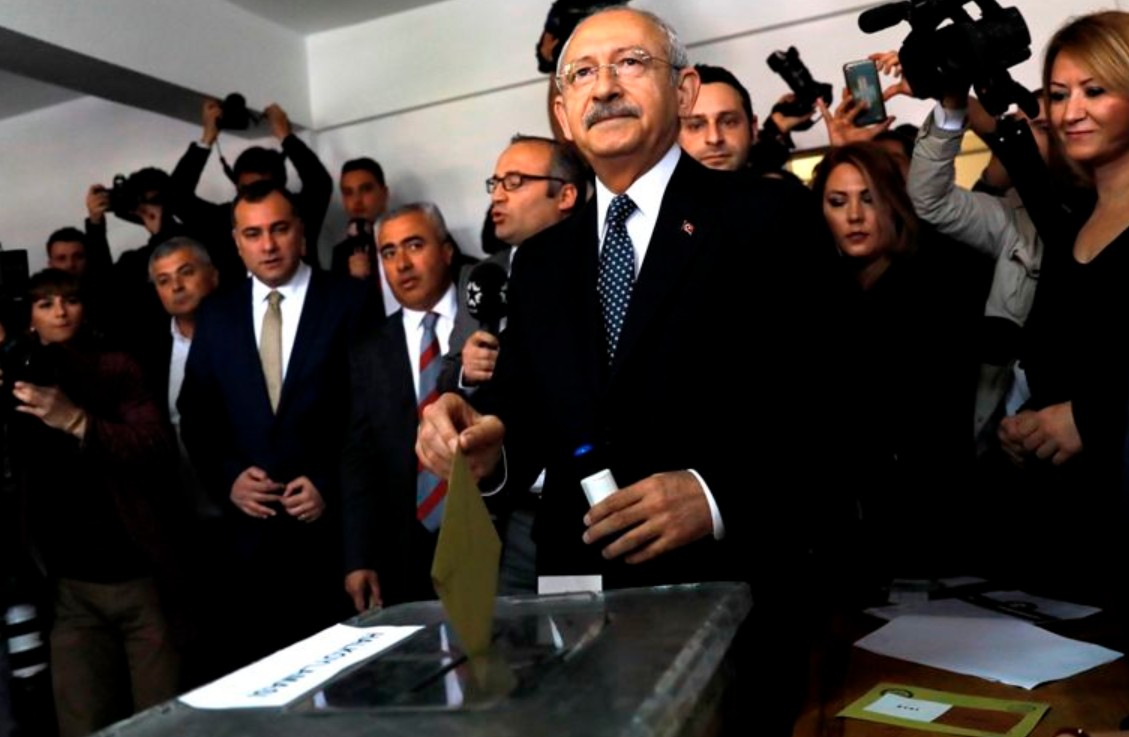 Άρχισαν τα όργανα στην Τουρκία: Νοθεία στο δημοψήφισμα καταγγέλλει η αντιπολίτευση - Φωτογραφία 1