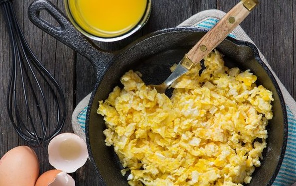 Τα λάθη που κάνεις όταν φτιάχνεις αυγά (με οποιοδήποτε τρόπο) - Φωτογραφία 1