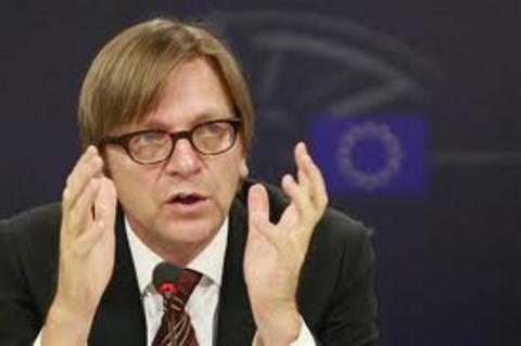 Φερχόφστατ: Οι κατηγορίες για το δημοψήφισμα λόγος για να διακοπούν άμεσα οι διαπραγματεύσεις με την ΕΕ - Φωτογραφία 1