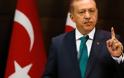 Guardian: Ολοκληρώνεται η στροφή της Τουρκίας στην απολυταρχία