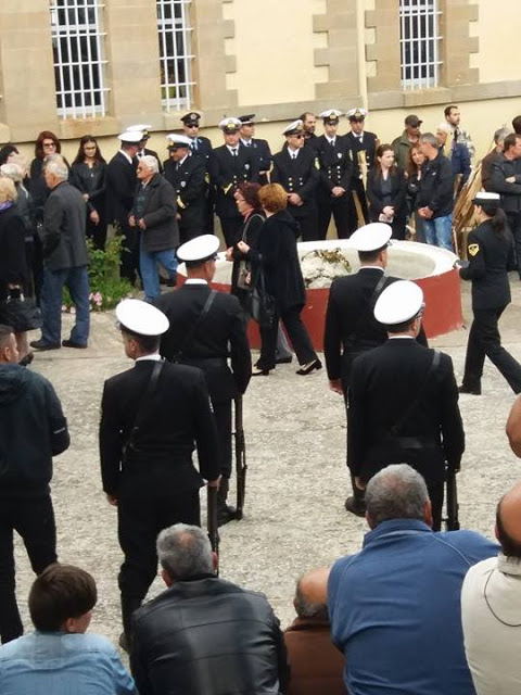 Σε κλίμα οδύνης πραγματοποιήθηκαν οι δυο κηδείες στην Γερά - Δάκρυσαν και οι πέτρες για τον 43χρονο Παναγιώτη - Φωτογραφία 4