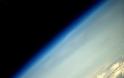 Η πανσέληνος μέσα από τα μάτια ενός αστροναύτη... Δείτε τισ συγκλονιστικές φωτογραφίες! [photos] - Φωτογραφία 5