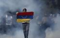 Η Βενεζουέλα μετρά 26 νεκρούς στις αντικυβερνητικές διαδηλώσεις