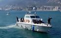 Μύκονος: Σύλληψη 15 προσφύγων - Σκάφος τους μετέφερε στην περιοχή Μερχιά
