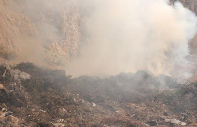 Να παρέμβει ο Εισαγγελέας Περιβάλλοντος: Καίγεται πάλι ο Στίκας - Οι πολίτες εισπέουν Καρκίκο; [photos] - Φωτογραφία 2