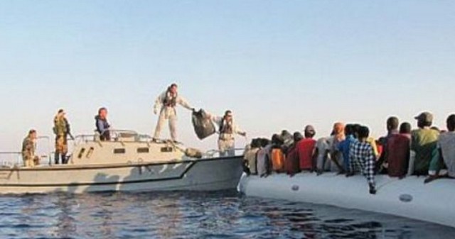 Καταγγελίες από Ιταλό εισαγγελέα για ύποπτες σχέσεις ΜΚΟ και διακινητών προσφύγων - Φωτογραφία 1