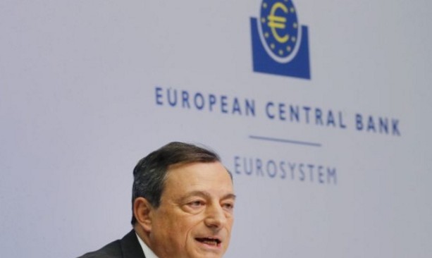 Νομικά κείμενα για το χρέος θέλει η ΕΚΤ από το Eurogroup του Μαΐου - Φωτογραφία 1
