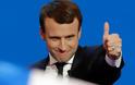 Μακρόν: Η Γαλλία βαδίζει προς ένα τριπολικό πολιτικό σύστημα