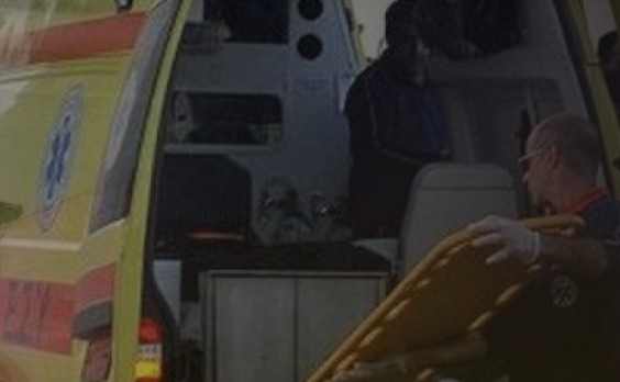 Καραμπόλα τριών αυτοκινήτων στην Παντάνασσα με πέντε τραυματίες - Φωτογραφία 1