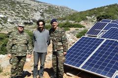 Εγκατάσταση Φωτοβολταϊκών και Ανεμογεννητριών σε ΚΙΝΑΡΟ - ΛΕΒΙΘΑ από προσωπικό της 80 ΑΔΤΕ