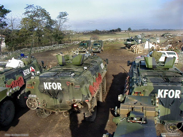 ΕΚΤΑΚΤΟ: Δυνάμεις της KFOR εγκαταλείπουν το Κοσσυφοπέδιο και κατευθύνονται προς Θεσ/κη και ΠΓΔΜ – Πρώτη ένοπλη σύγκρουση στα Σκόπια – Μετακινεί πυραυλικά συστήματα στα σύνορα η Σερβία - Φωτογραφία 1