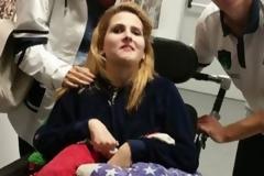 Συγκίνηση για την Μυρτώ που παίρνει εξιτήριο έπειτα από 40 μήνες νοσηλείας - Την τίμησαν σε ειδική τελετή [photos]