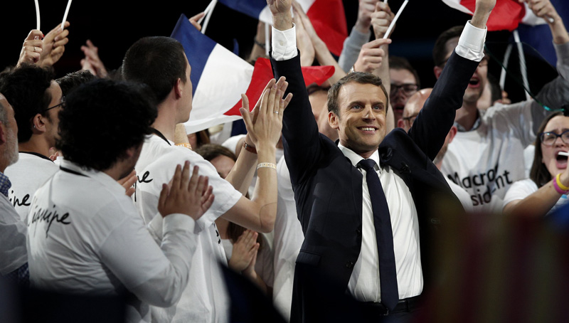 Τα τέσσερα πρώτα μέτρα του νέου Προέδρου της Γαλλίας - Φωτογραφία 1