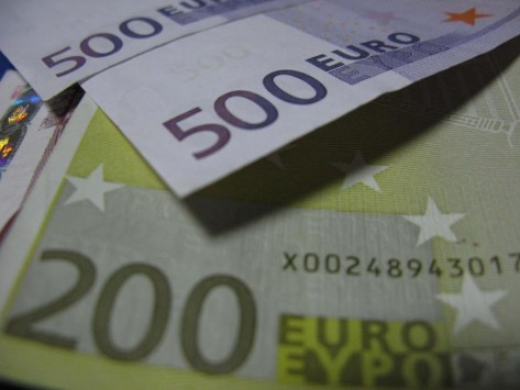 Απίστευτο σκάνδαλο στη Θεσσαλονίκη: Έσβησαν χρέος 1.000.000 σε επιχειρηματία! Για κακούργημα διώκονται 6 εφοριακοί - Φωτογραφία 1