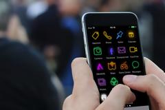 Πως να δημιουργήσετε κενά εικονίδια χωρίς jailbreak στο iphone-ipad σας