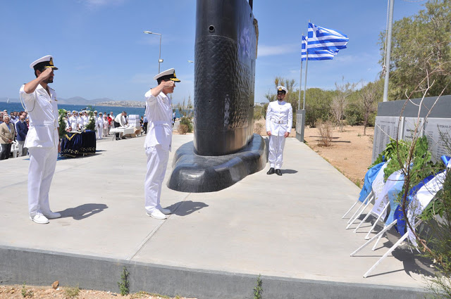 Τέλεση Αρχιερατικού Μνημόσυνου στο Μνημείο Υποβρυχίων στον Φλοίσβο - Φωτογραφία 4