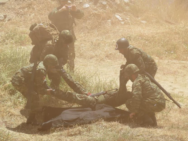 Σύρος: Οι βολές τους σκέτο φαρμάκι! Πανέτοιμοι και Οπλισμένοι απέναντι στον ΕΧΘΡΟ οι Εθνοφύλακες - Φωτογραφία 32