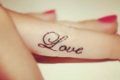 Θες να κάνεις tattoo; Δεν φαντάζεσαι τι είναι της μόδας φέτος