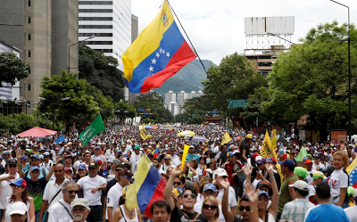 Για 50η μέρα στους δρόμους της Βενεζουέλας διαδηλωτές -Μέχρι σήμερα 47 άνθρωποι έχουν σκοτωθεί - Φωτογραφία 1