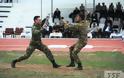 Εντυπωσιακά στιγμιότυπα από τους στρατιωτικούς αγώνες της σχολής Ευελπίδων - Φωτογραφία 7