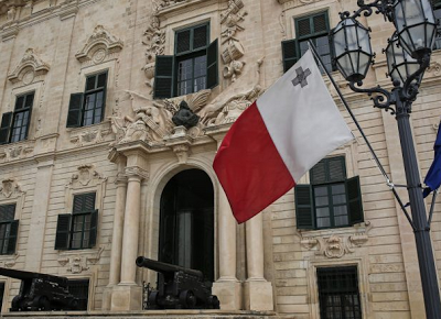 Βόμβα Spiegel: Γερμανικές εταιρείες-κολοσσοί φοροδιαφεύγουν στη Μάλτα – Διαβάστε ποιες - Φωτογραφία 1