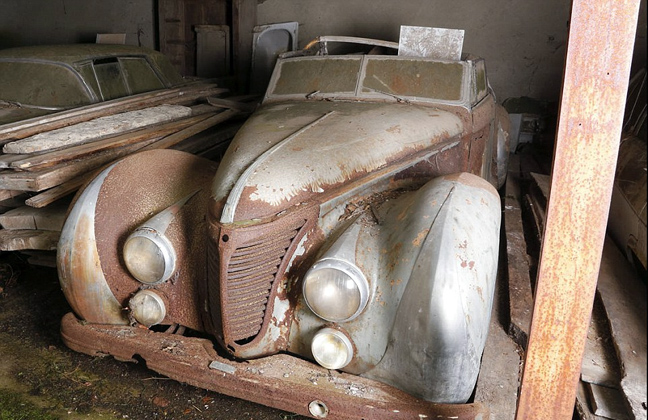 Παλιά αυτοκίνητα αξίας 12 εκατ. ευρώ ξεχασμένα σε μια φάρμα! [photos] - Φωτογραφία 3