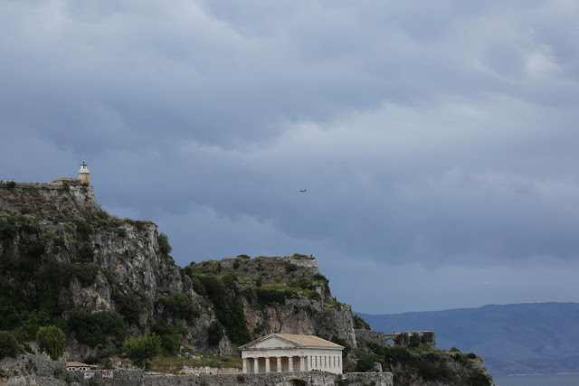 Συμμετοχή Αρχηγού ΓΕΝ στις Εκδηλώσεις για τον Εορτασμό της 153ης Επετείου της Ένωσης των Επτανήσων με την Ελλάδα - Φωτογραφία 4