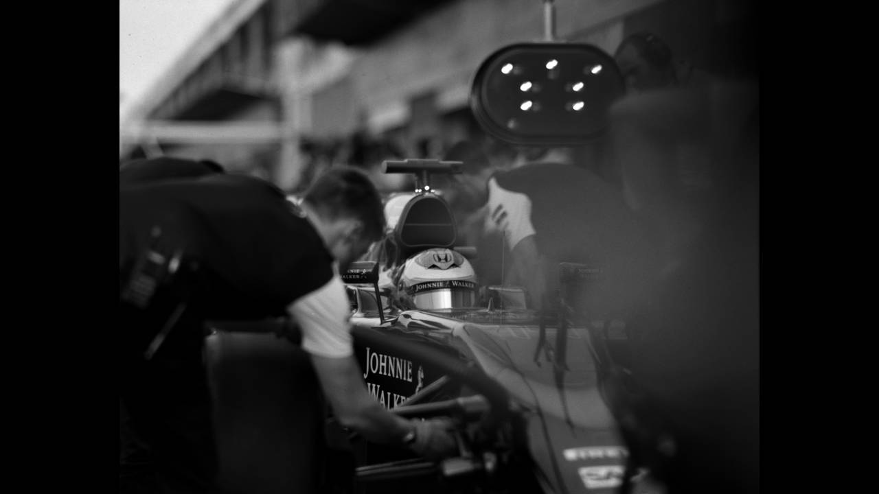 Ο Joshua Paul δίνει μια vintage ματιά στην Formula 1 - Φωτογραφία 1