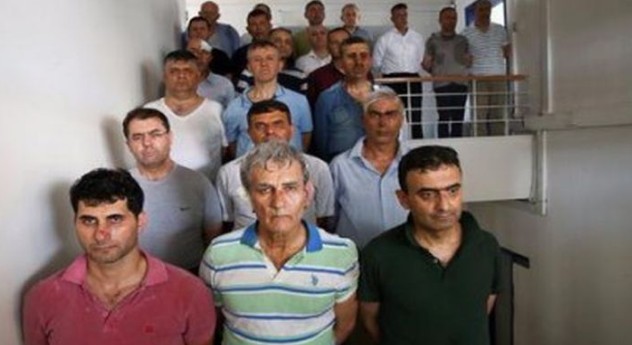 Εντάλματα σύλληψης για ακόμη 139 ανθρώπους στην Τουρκία του Ερντογάν - Φωτογραφία 1