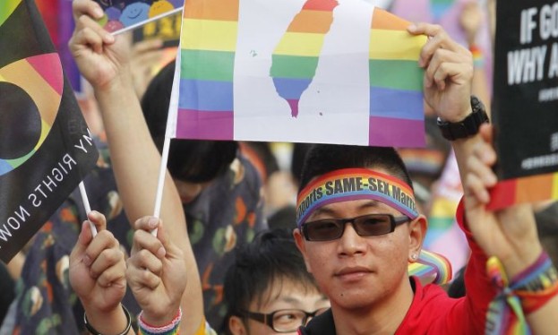 Η Ταϊβάν λέει «ναι» στο γάμο των ομοφυλόφιλων - Φωτογραφία 1